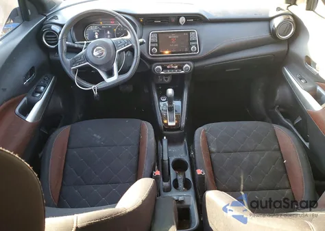 2019 Nissan Kicks S z USA, uszkodzony, nr VIN 3N1CP5CU5KL512236